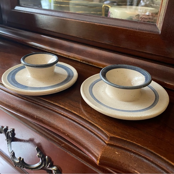 Pair of handmade stoneware pottery egg cups - Picture 4 of 6